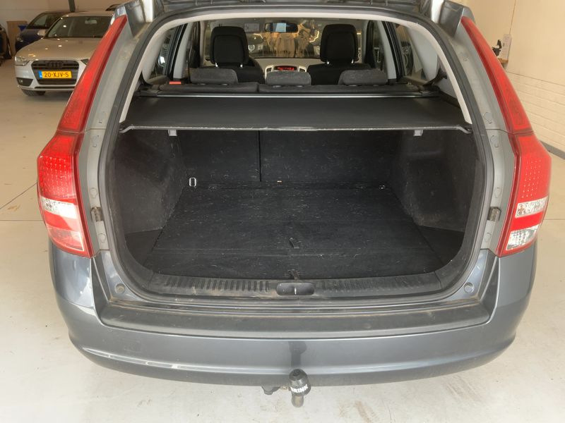 Kia cee'd 1.4 Spirit 2011 – снимка 15