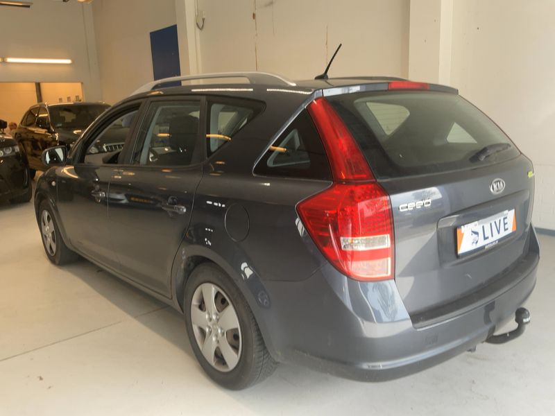 Kia cee'd 1.4 Spirit 2011 – снимка 6