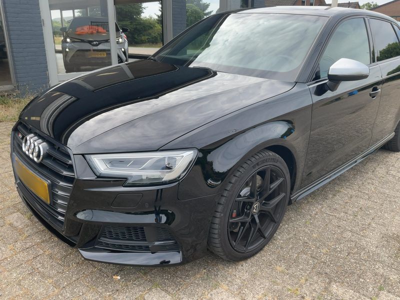 Audi S3 Sportback 2.0 TFSI quattro 2018 – снимка 2