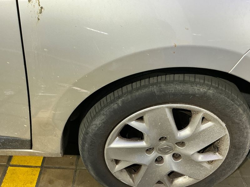 Renault Megane 1.5 dCi Expression 2012 – снимка 22