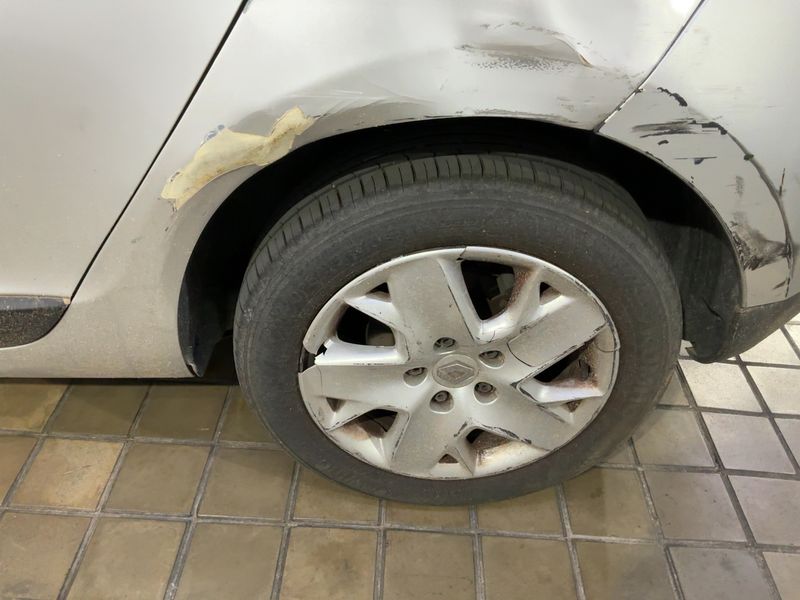 Renault Megane 1.5 dCi Expression 2012 – снимка 5