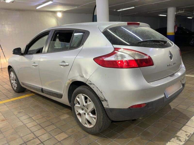 Renault Megane 1.5 dCi Expression 2012 – снимка 6