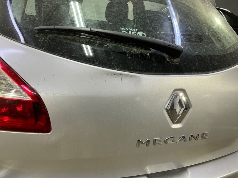 Renault Megane 1.5 dCi Expression 2012 – снимка 32