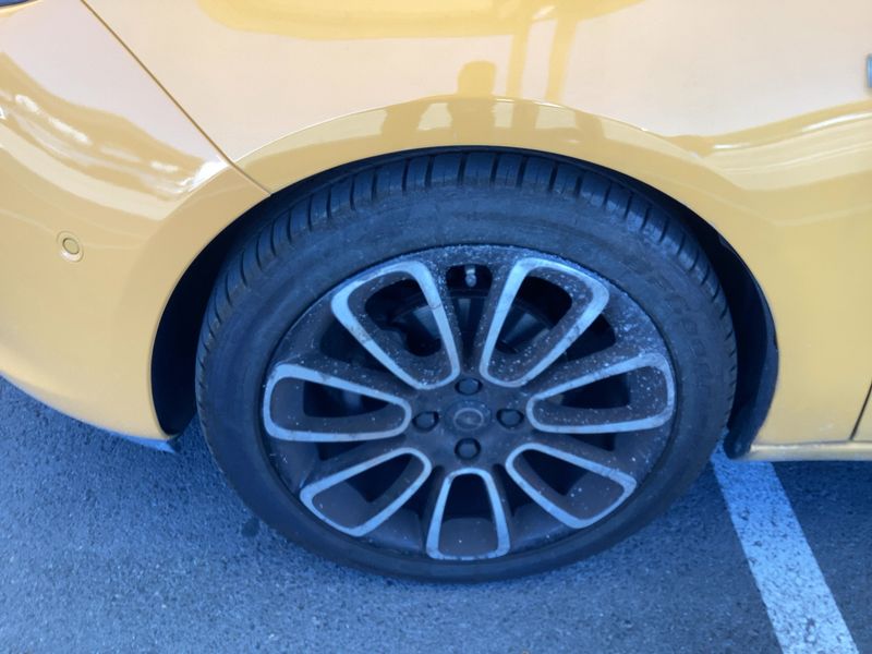 Opel Adam 1.4 Glam ecoFlex 2018 – снимка 3