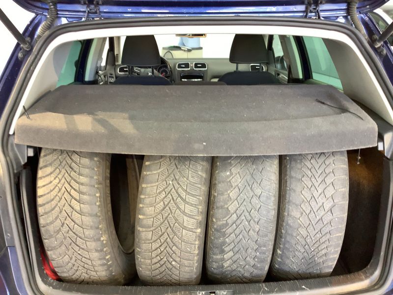 Volkswagen Golf VI 1.2 TSI Match 2012 – снимка 16