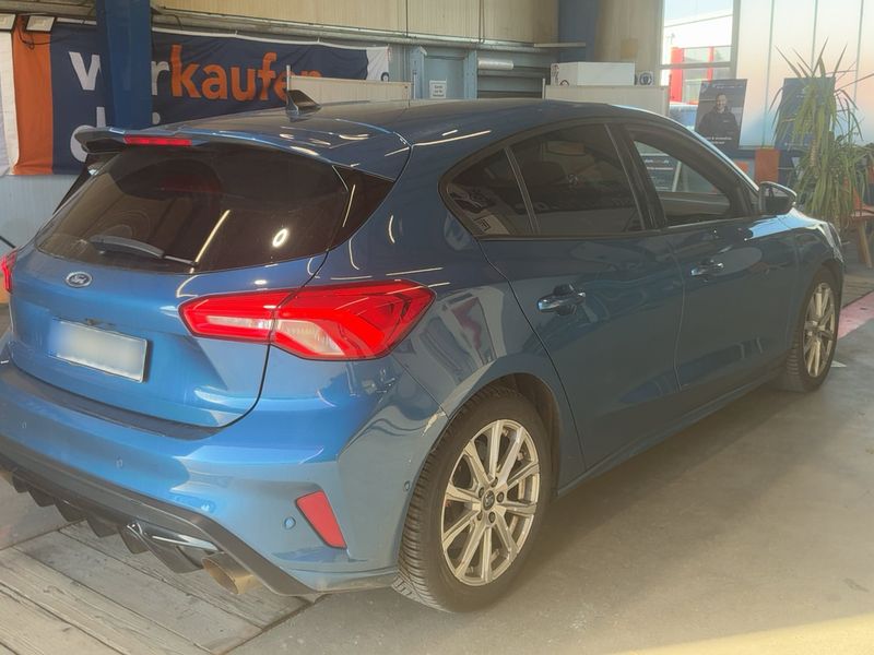 Ford Focus 2.3 EcoBoost ST 2020 – снимка 8