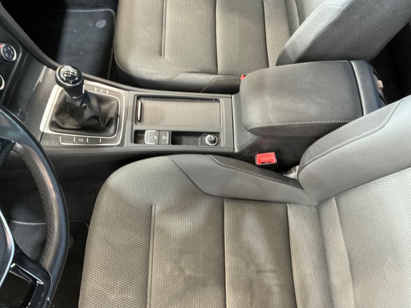 Volkswagen Golf VII 1.5 TSI ACT Comfortline BlueMotion Tech 2018 – снимка 34