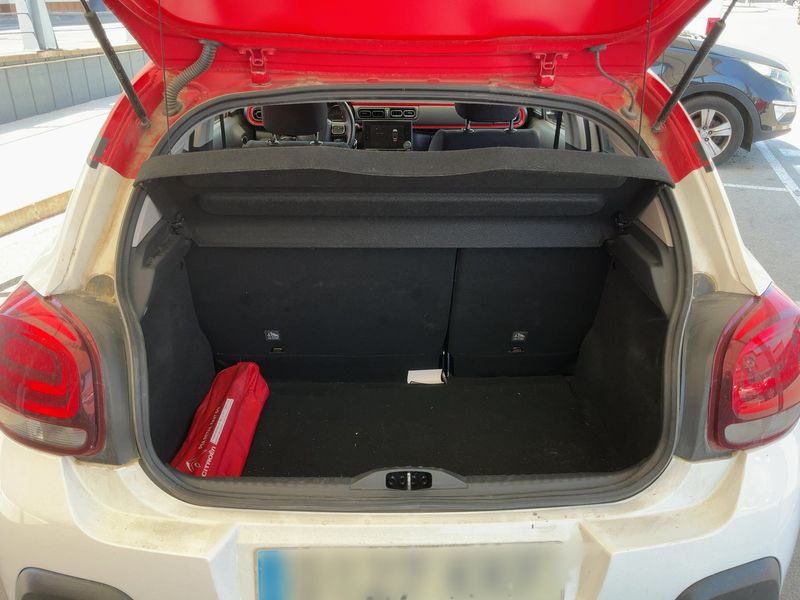 Citroen C3 1.2 PureTech Shine 2018 – снимка 15