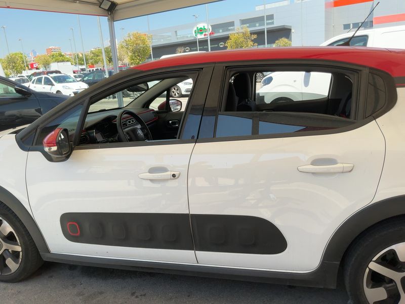 Citroen C3 1.2 PureTech Shine 2018 – снимка 4