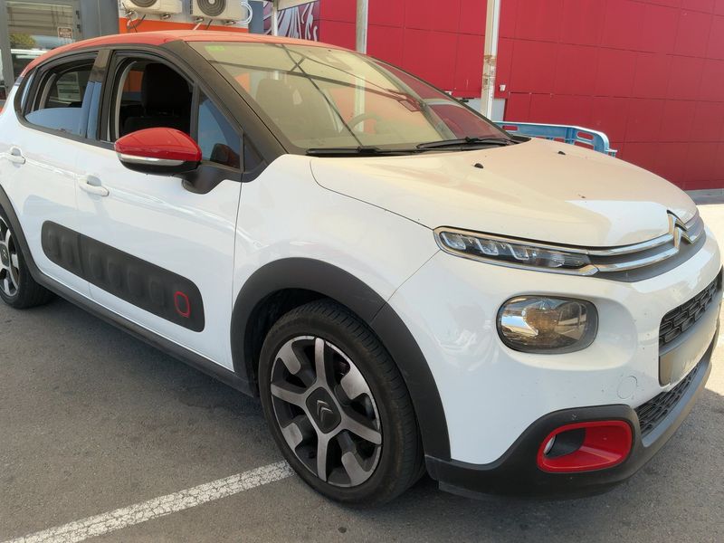 Citroen C3 1.2 PureTech Shine 2018 – снимка 12