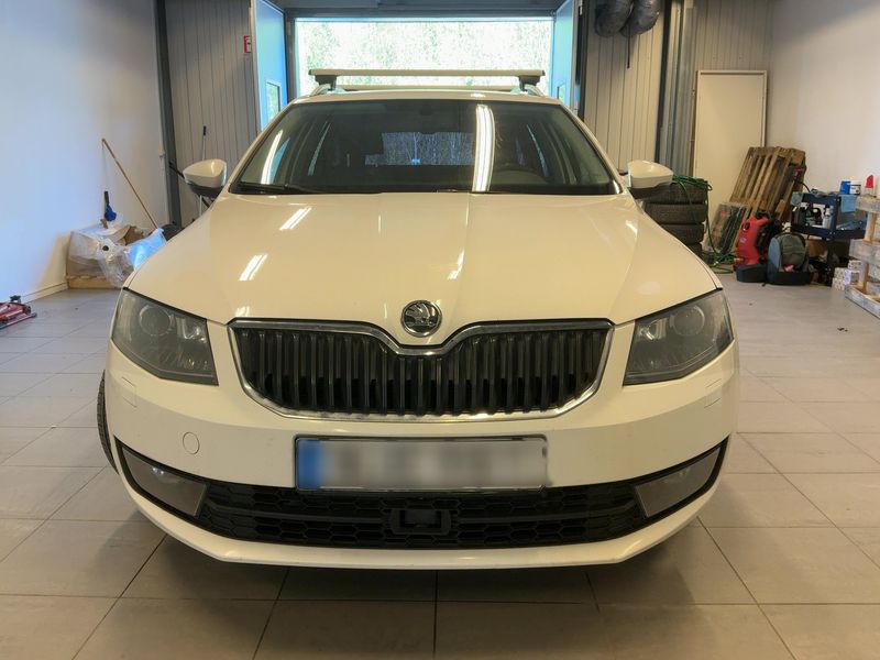 Skoda Octavia 1.6 TDI Style 2016 – снимка 14