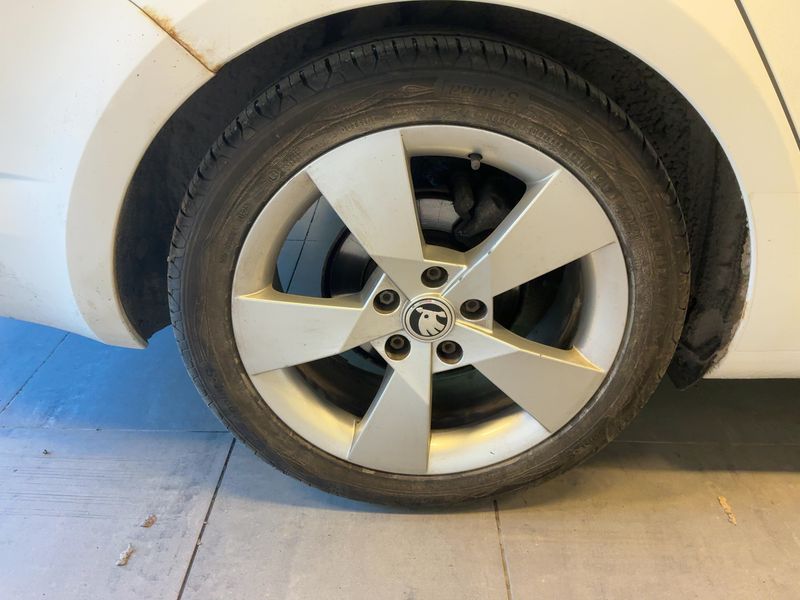 Skoda Octavia 1.6 TDI Style 2016 – снимка 9
