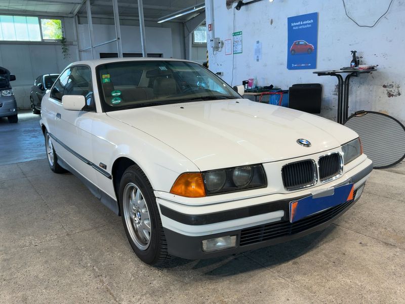 BMW 3er 318is 1995 – снимка 12