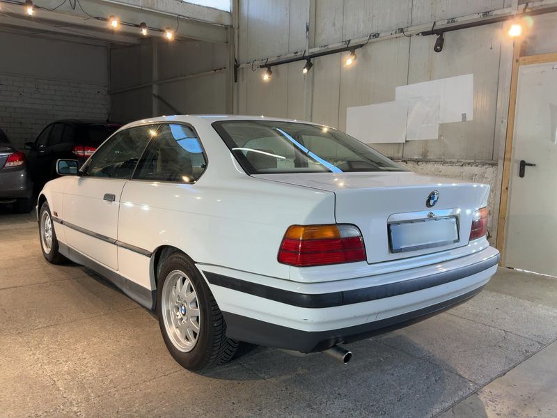BMW 3er 318is 1995 – снимка 6