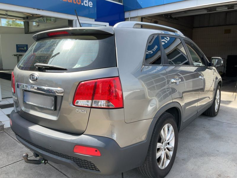 Kia Sorento 2.2 CRDi Spirit 4WD 2012 – снимка 8