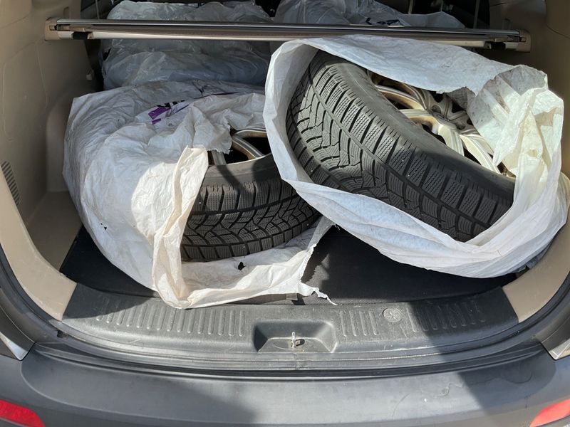 Kia Sorento 2.2 CRDi Spirit 4WD 2012 – снимка 28