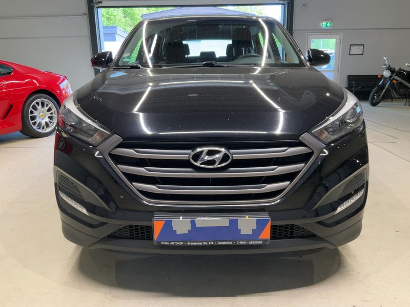 Hyundai Tucson 1.6 Classic blue 2WD 2016 – снимка 14