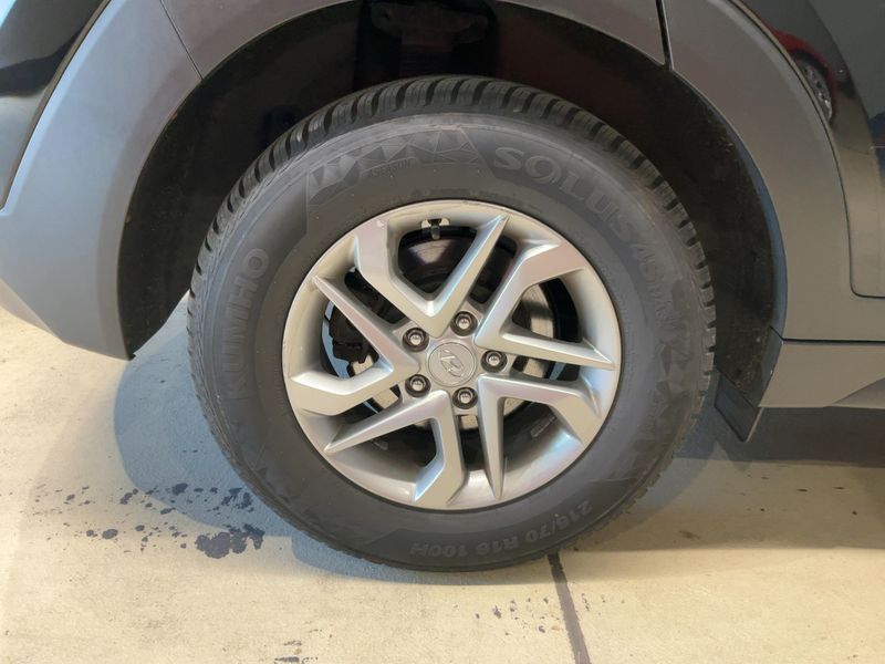 Hyundai Tucson 1.6 Classic blue 2WD 2016 – снимка 9
