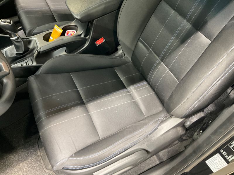 Hyundai Tucson 1.6 Classic blue 2WD 2016 – снимка 32