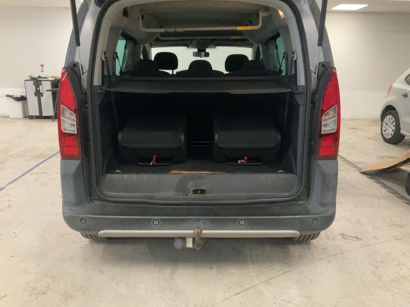 Peugeot Partner 1.6 Blue-HDi Outdoor 2015 – снимка 15