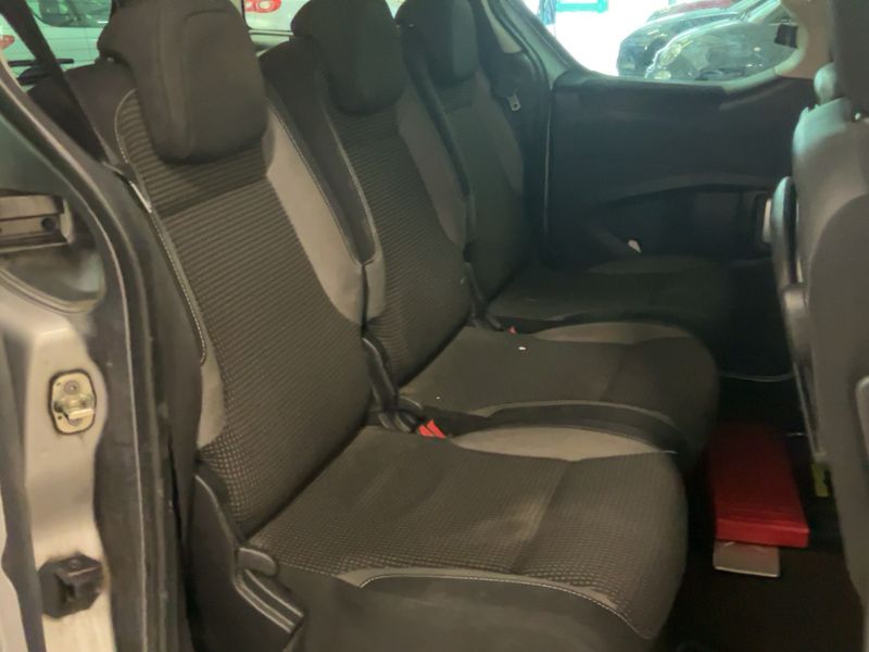 Peugeot Partner 1.6 Blue-HDi Outdoor 2015 – снимка 19