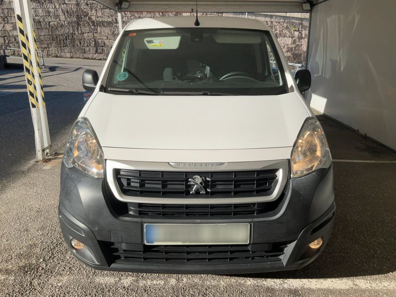 Peugeot Partner 1.6 Blue-HDi L2 Komfort Plus 2018 – снимка 14