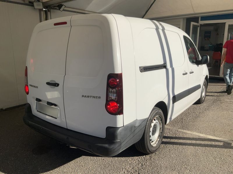 Peugeot Partner 1.6 Blue-HDi L2 Komfort Plus 2018 – снимка 8
