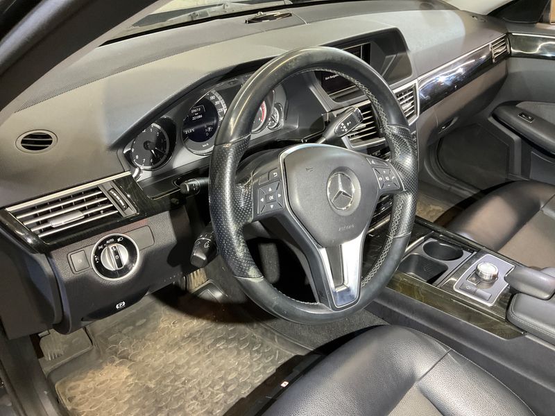 Mercedes-Benz E-Klasse E 200 CDI T BlueEfficiency Avantgarde 2013 – снимка 36