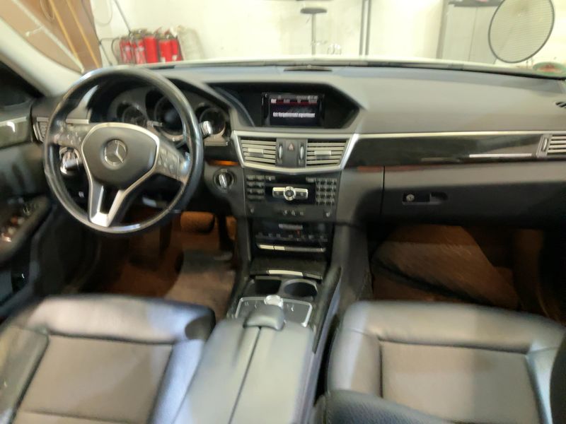 Mercedes-Benz E-Klasse E 200 CDI T BlueEfficiency Avantgarde 2013 – снимка 17