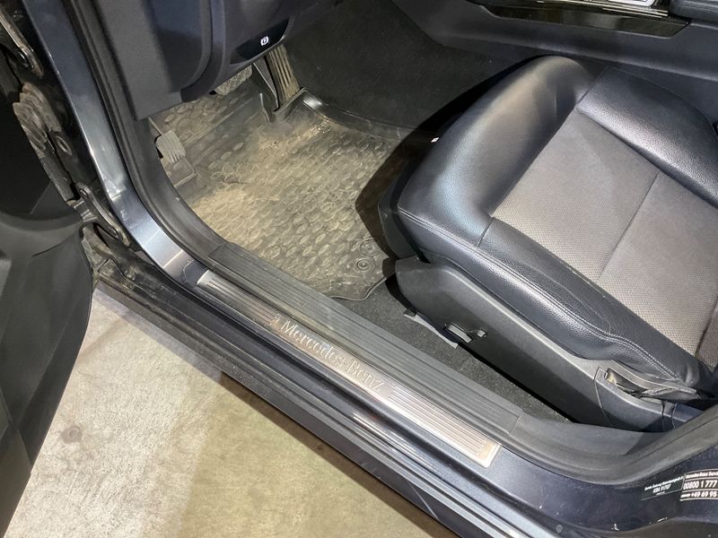 Mercedes-Benz E-Klasse E 200 CDI T BlueEfficiency Avantgarde 2013 – снимка 33