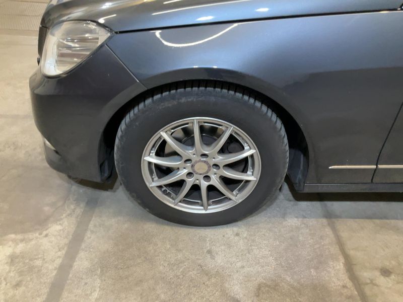 Mercedes-Benz E-Klasse E 200 CDI T BlueEfficiency Avantgarde 2013 – снимка 3
