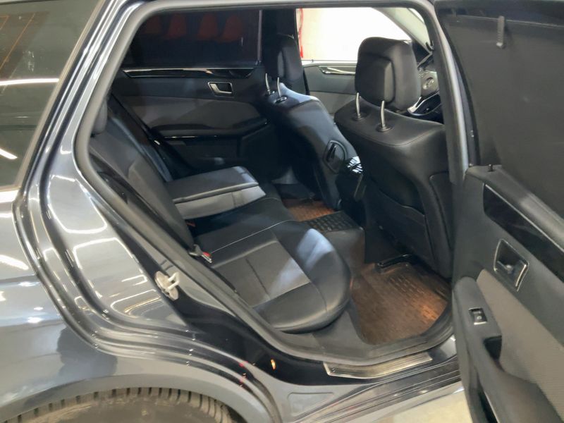 Mercedes-Benz E-Klasse E 200 CDI T BlueEfficiency Avantgarde 2013 – снимка 19