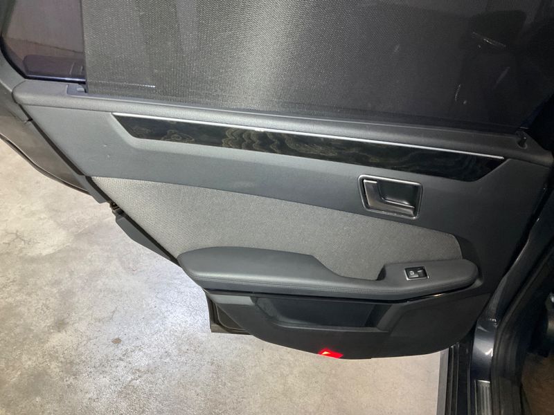 Mercedes-Benz E-Klasse E 200 CDI T BlueEfficiency Avantgarde 2013 – снимка 31
