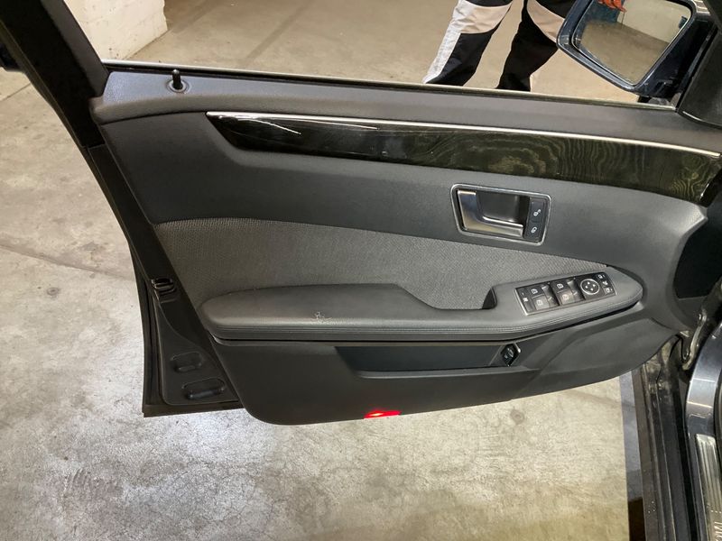 Mercedes-Benz E-Klasse E 200 CDI T BlueEfficiency Avantgarde 2013 – снимка 22