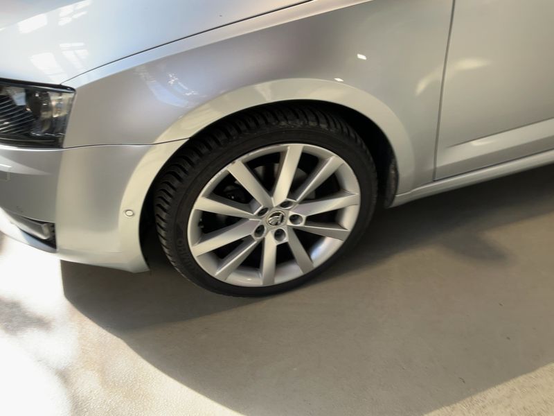Skoda Octavia 1.4 TSI Joy 2016 – снимка 3