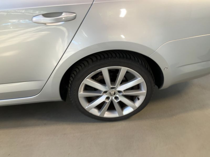 Skoda Octavia 1.4 TSI Joy 2016 – снимка 5