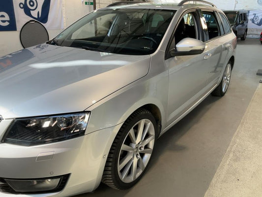 Skoda Octavia 1.4 TSI Joy 2016 – снимка 2