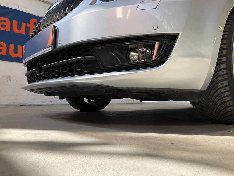 Skoda Octavia 1.4 TSI Joy 2016 – снимка 34