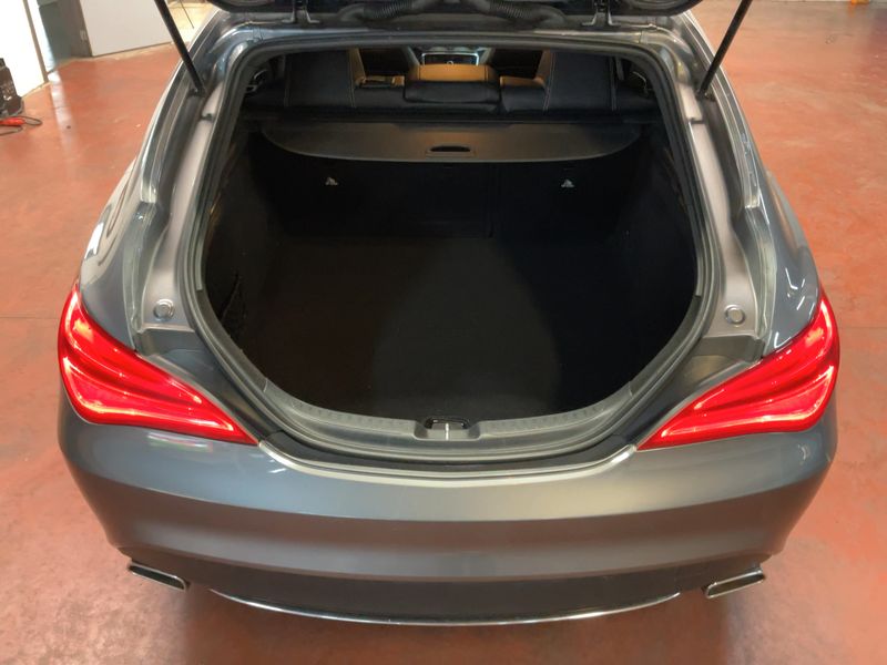 Mercedes-Benz CLA-Klasse CLA 180 d Shooting Brake Urban 2016 – снимка 15