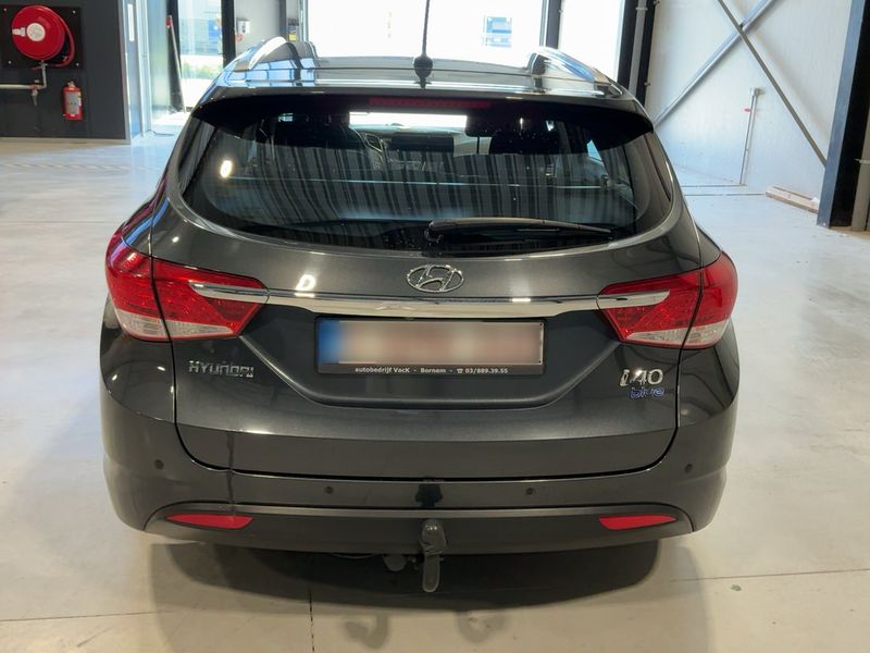 Hyundai i40 1.7 CRDi Style Blue 2013 – снимка 7