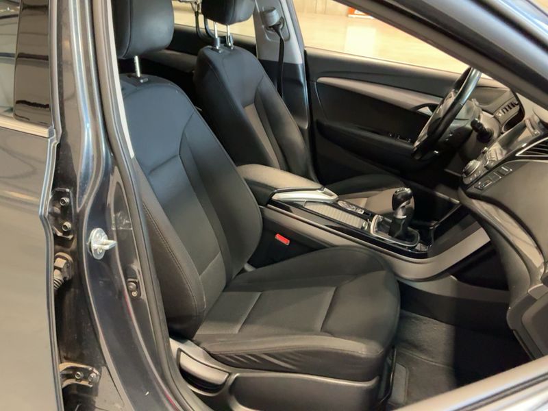 Hyundai i40 1.7 CRDi Style Blue 2013 – снимка 16