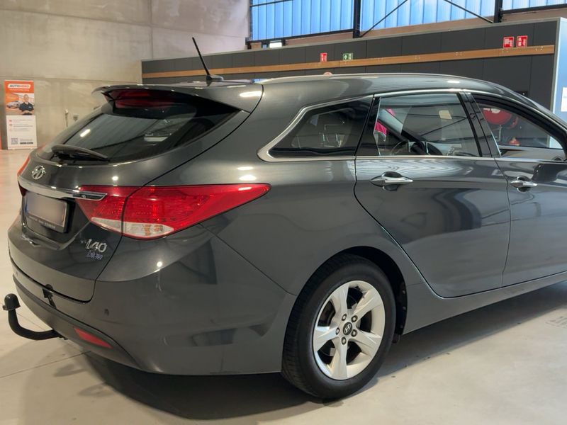 Hyundai i40 1.7 CRDi Style Blue 2013 – снимка 8