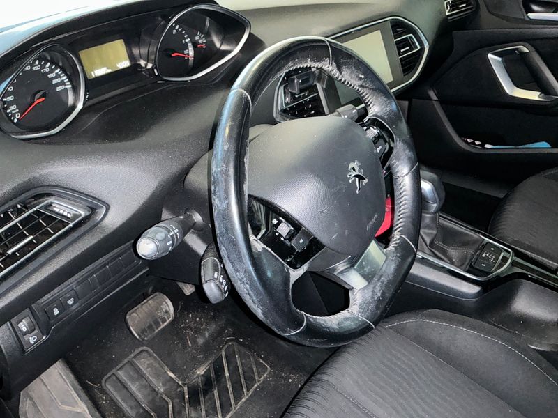 Peugeot 308 1.6 Blue-HDi Active Business 2016 – снимка 27