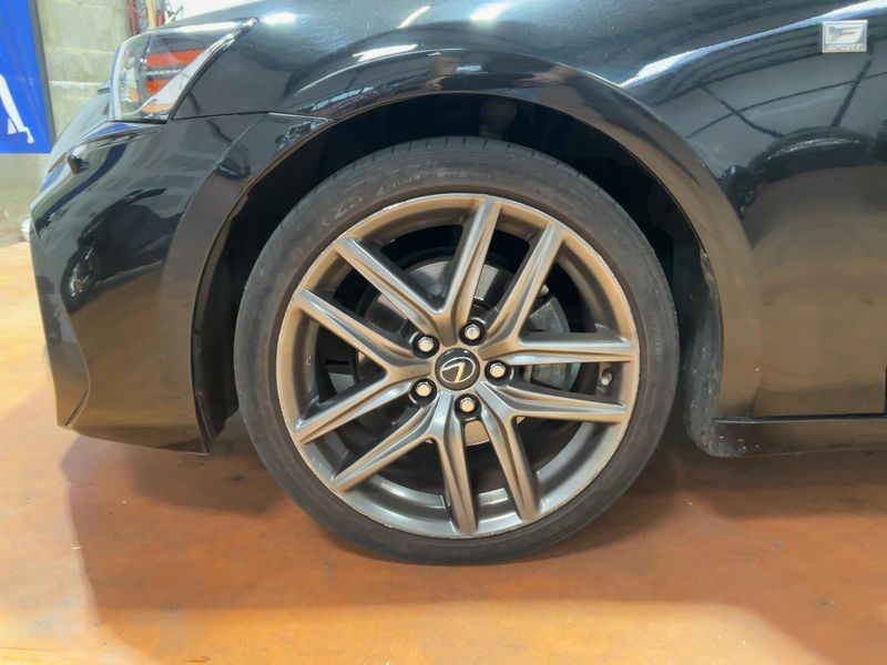 Lexus IS-Serie IS 300h F SPORT 2017 – снимка 3