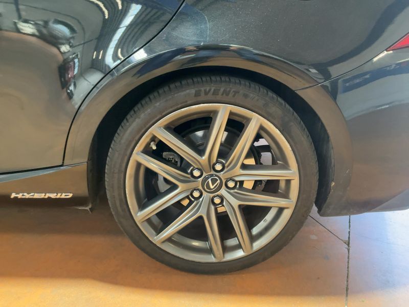 Lexus IS-Serie IS 300h F SPORT 2017 – снимка 5