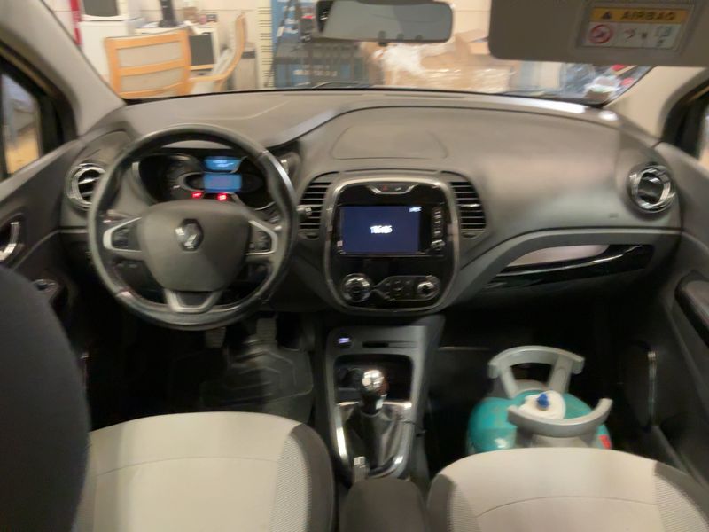 Renault Captur 1.5 dCi Energy Zen 2016 – снимка 17