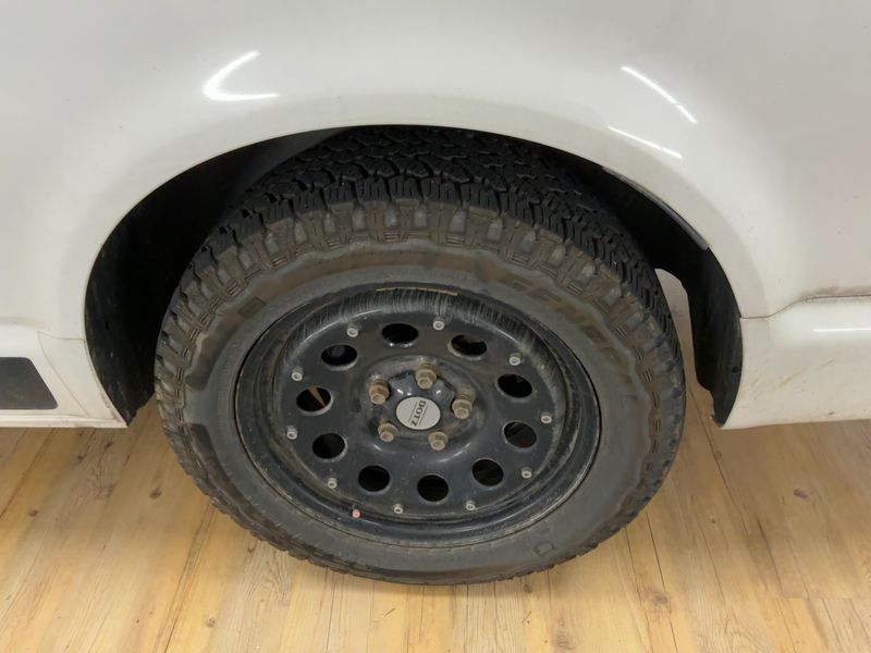 Volkswagen T5 Multivan 2.0 TDI Edition 25 4Motion 2013 – снимка 5