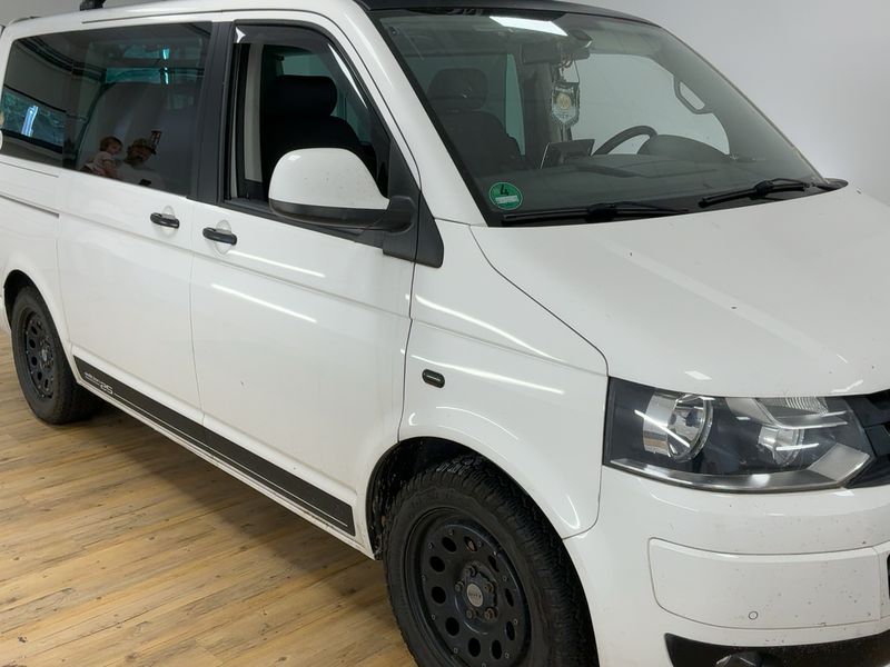 Volkswagen T5 Multivan 2.0 TDI Edition 25 4Motion 2013 – снимка 12