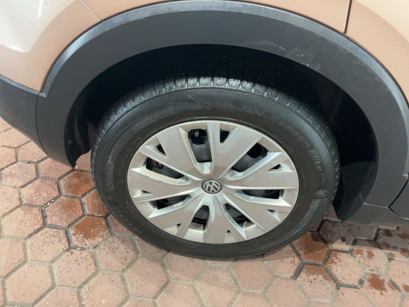 Volkswagen T-Cross 1.0 TSI 2019 – снимка 9