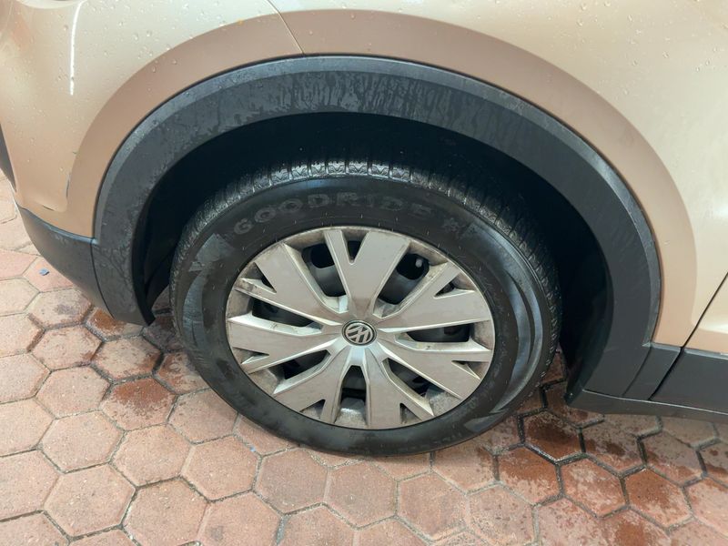 Volkswagen T-Cross 1.0 TSI 2019 – снимка 3